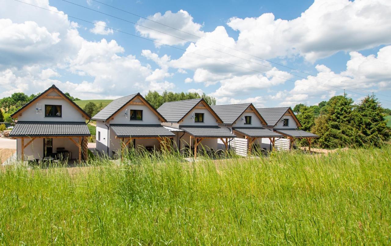 Resort Holiday Natural - Gosciniec Zacisze Chmielno Exterior foto