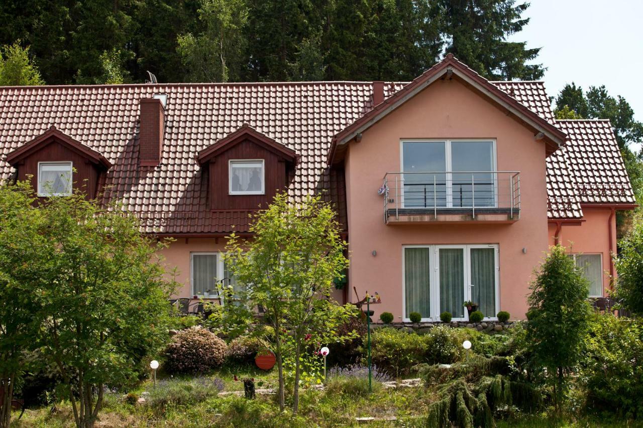 Resort Holiday Natural - Gosciniec Zacisze Chmielno Exterior foto
